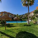 Reserva Del Higueron Boutique Apartment